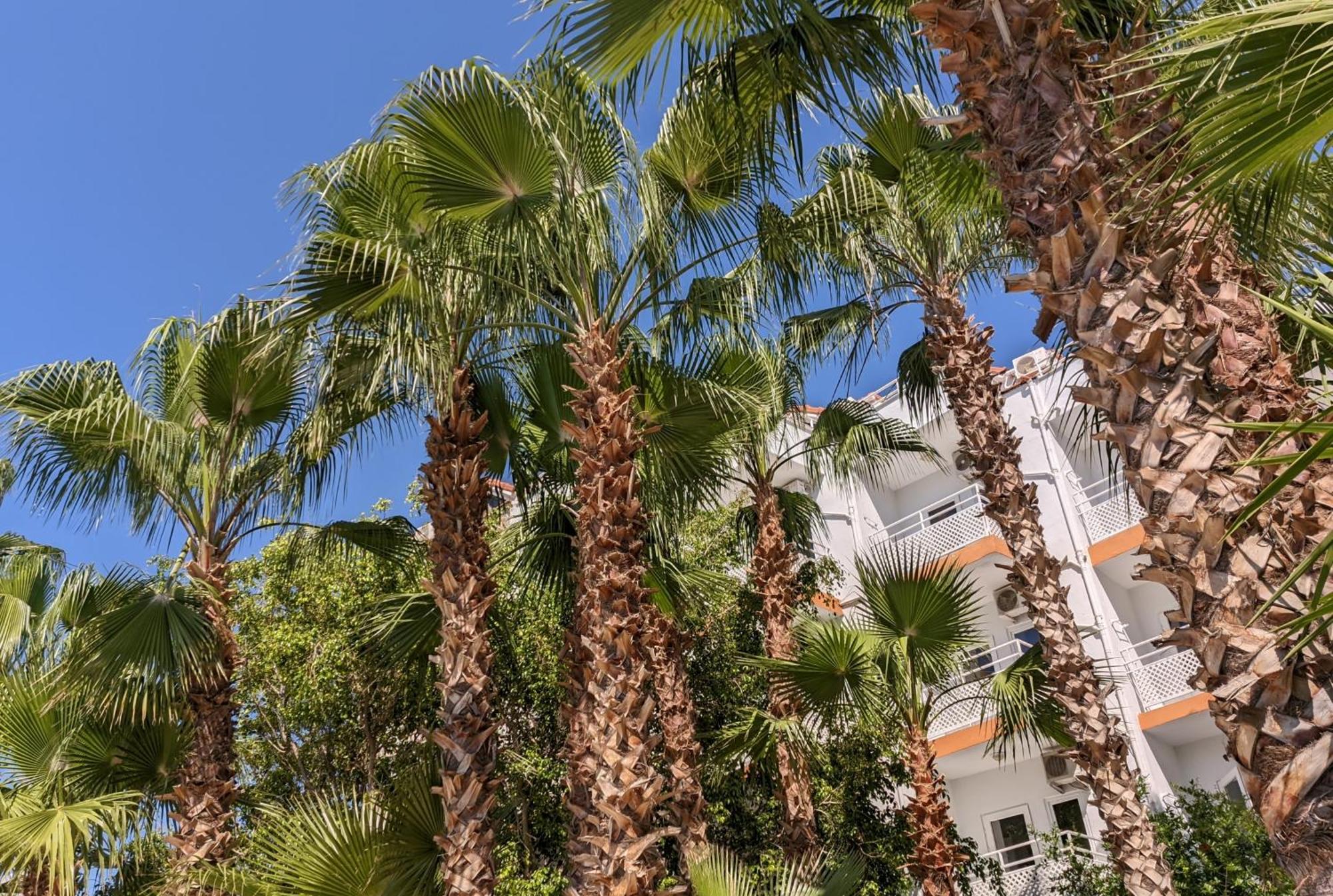 Uk Hotel Kiris Antalya Exterior photo